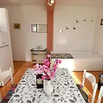 Apartment Irena Trogir