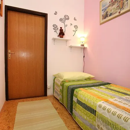 Apartamento Irena *