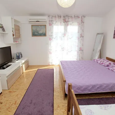 Irena Apartament *