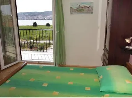 Apartment Irena *